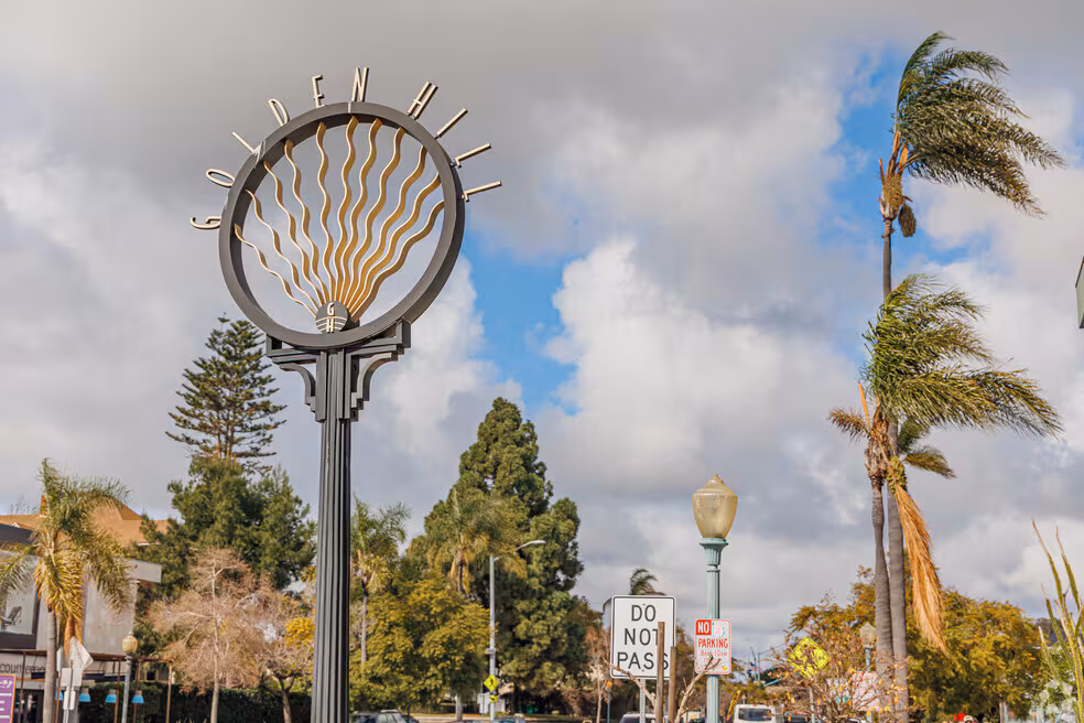 Golden Hill neighborhood street and architecture