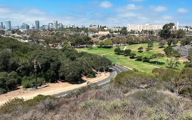 25th Street cafes and restaurants in Golden Hill