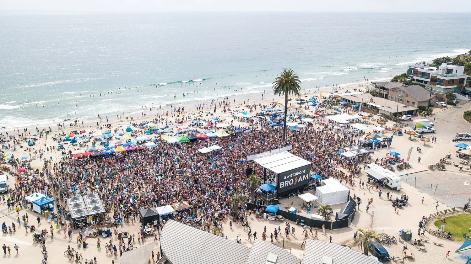 Encinitas welcome sign at sunset